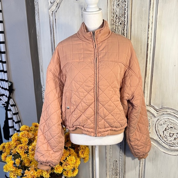 BLANKNYC Women's Quilted Bomber Jacket in Salmon - Picture 1 of 12